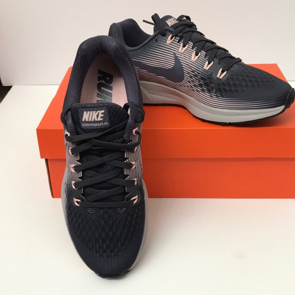 NIKE Air Zoom Pegasus 34 - Picture 4 of 11